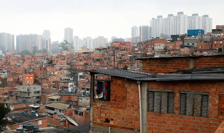 Abordagem da Polícia Militar deixa um homem baleado em Paraisópolis