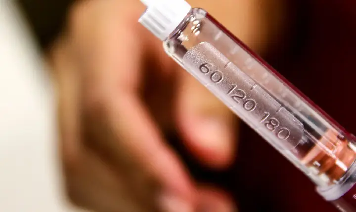 Anvisa proíbe canetas emagrecedoras sem registro vendidas na internet