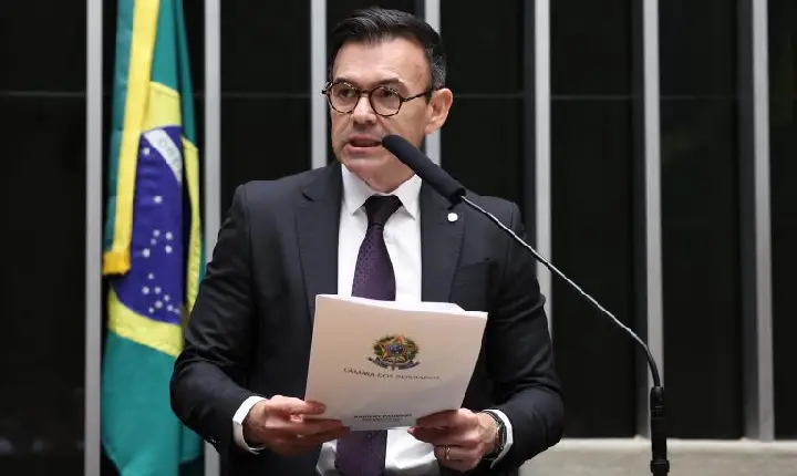 Câmara aprova projeto que regulamenta filtro de relevância de recurso especial no STJ