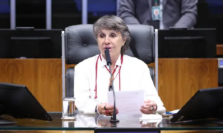 Comissão aprova política de incentivo à arte produzida por pessoas com deficiência
