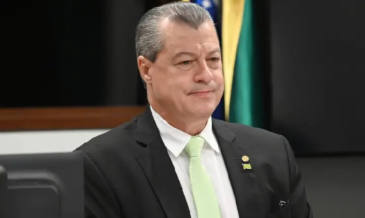 Comissão aprova proposta que dispensa autorização de idoso para denúncia de agressão física