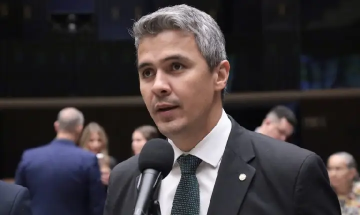 Comissão aprova tempo 50% maior em provas para alunos com TDAH e dislexia
