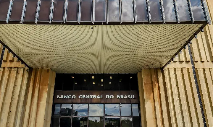 Copom inicia nesta terça reunião para definir taxa básica de juros