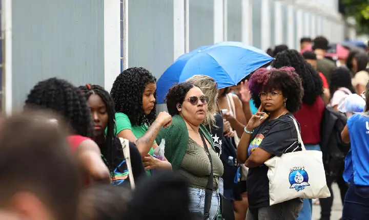 Enem: mulheres e pardos lideram inscrições; confira o painel do Inep