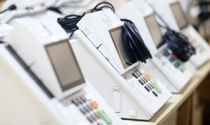 Estado de SP começa a preparar mais de 114 mil urnas para o 2º turno