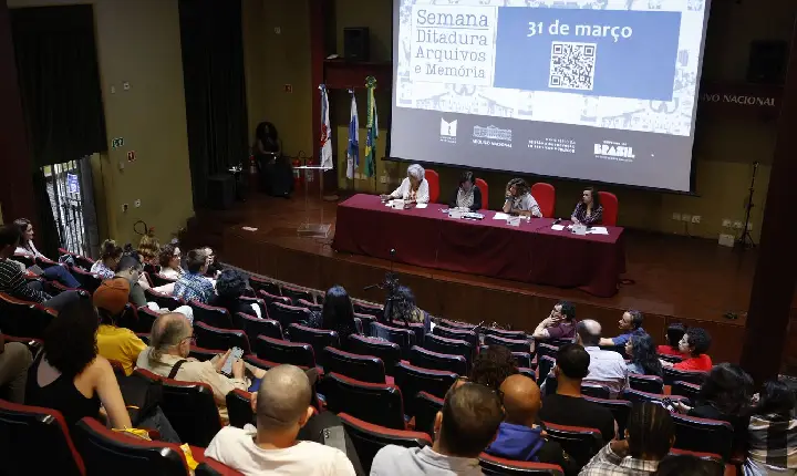 Evento debate importância dos arquivos para preservar memória de 1964