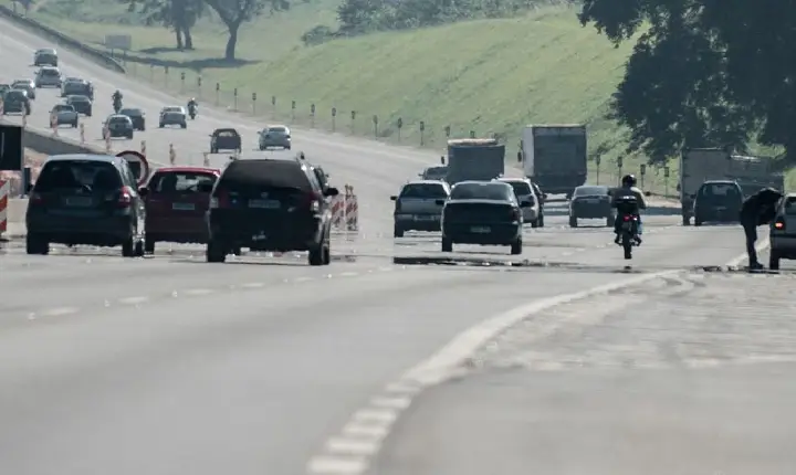 Mais de 30 rodovias paulistas têm pedágio reajustado nesta quarta