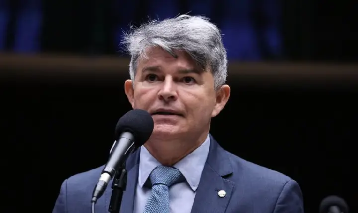 Projeto cria política de tolerância zero contra pichação e vandalismo urbano