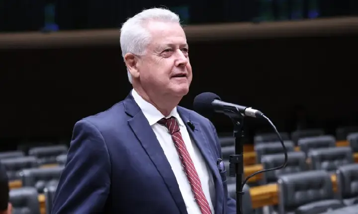 Projeto determina divulgação ativa de relatórios e prestações de contas de parcerias com o poder público