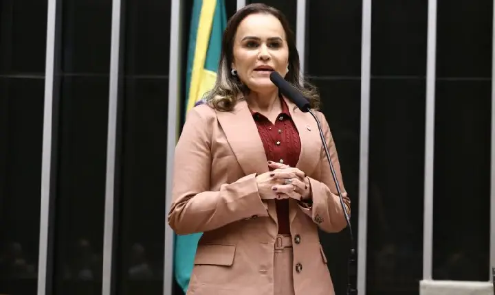 Proposta cria regras para segurança sanitária e controle de piscinas