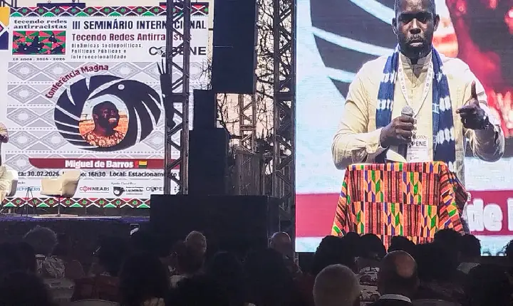 Sociólogo africano diz que Brasil é atacado por causa de terras raras