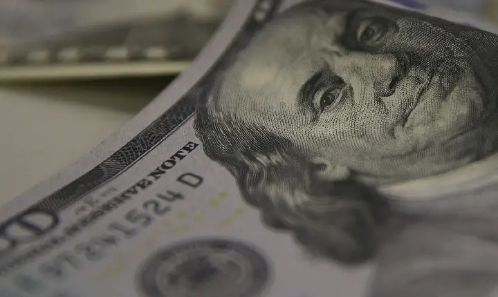 Tarifaço de 25% dos EUA sobre o Brasil começa a valer; saiba mais