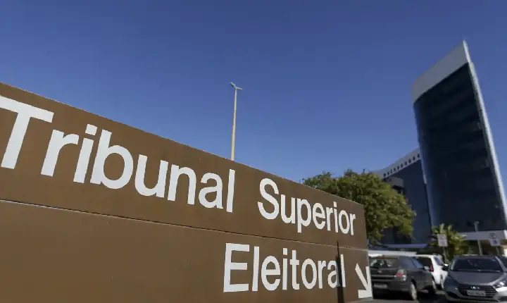 TSE cria ferramenta de IA para acesso a informações sobre eleições