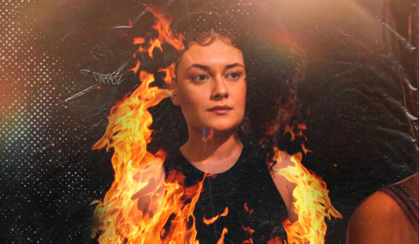 Clyntia lança single antes de gravar o primeiro DVD da carreira