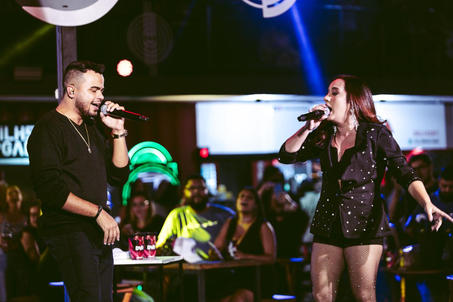 Com Marília Tavares e Traia Véia, Guilherme e Gaby gravam DVD em Belo Horizonte