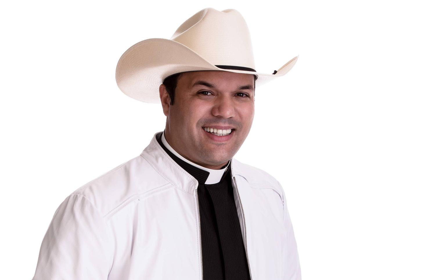 55ª Expô Barbacena começa nesta quarta-feira com shows de Anderson Freire e Padre Alessandro Campos