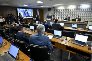 CPMI do INSS cancela depoimentos de Leila Pereira e de diretores de instituições financeiras