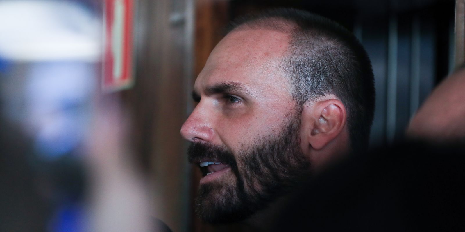 Por unanimidade, STF condena Eduardo Bolsonaro no caso do tarifaço
