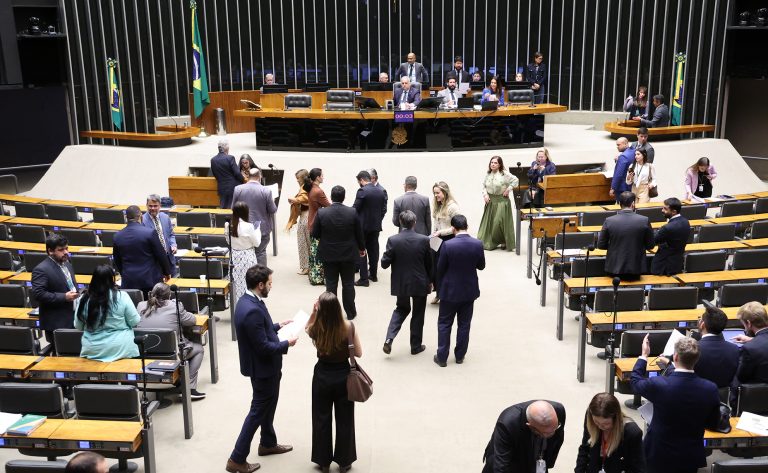 Câmara aprova projeto que torna permanentes os incentivos para a indústria da reciclagem